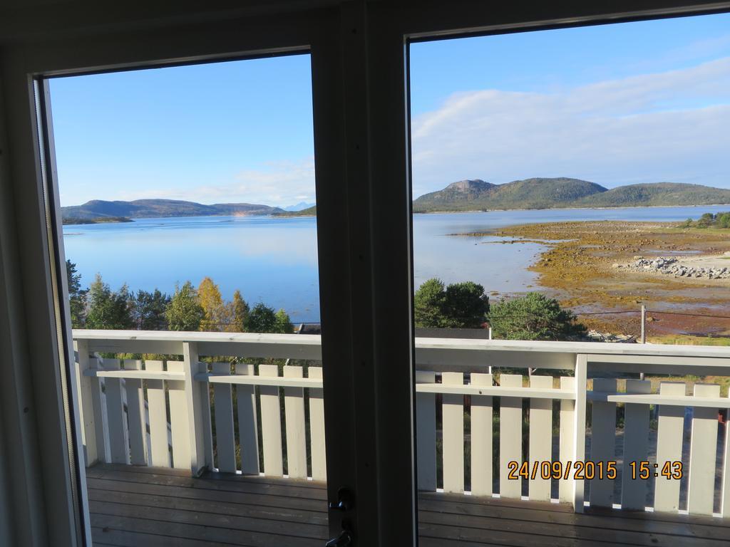 Ulvsvag Gjestgiveri Og Fjordcamping As Chambre photo